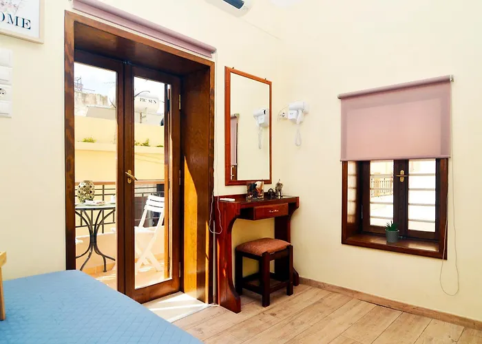 Kostas House, Old Venetian Harbor Chania Appartamento La Canea