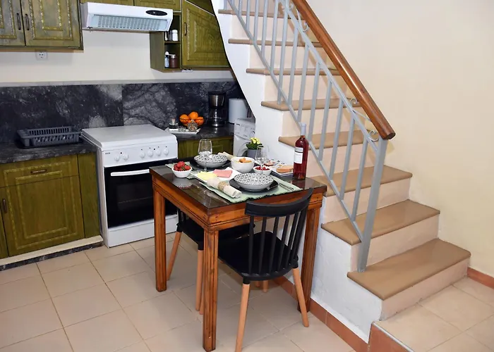 Kostas House, Old Venetian Harbor Chania Appartamento