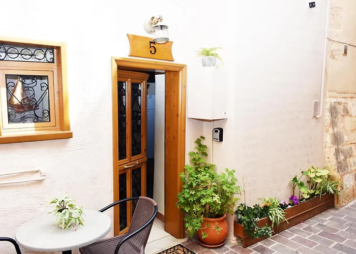 Kostas House, Old Venetian Harbor Chania Appartamento